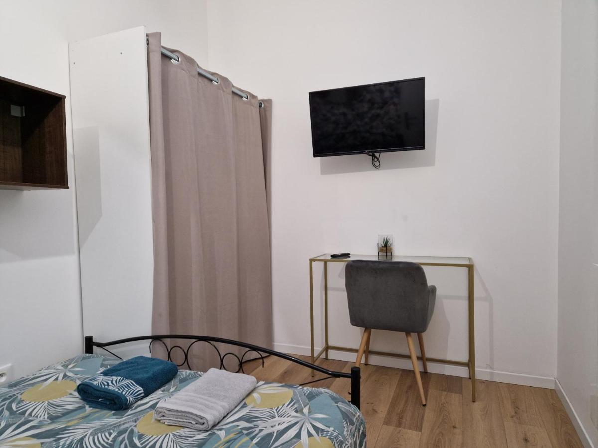 Chambre Privee - Beranger #1 Apartman Amiens Kültér fotó